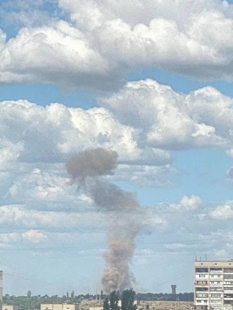 Explosions near Kherson toward Chornobaivka