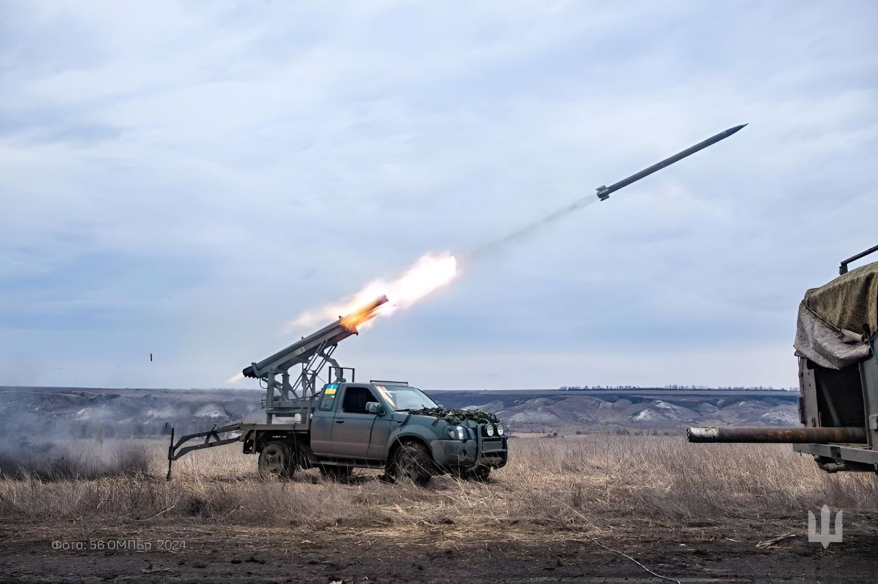 Improvised MLRS on civilian car used by 56th Brigade