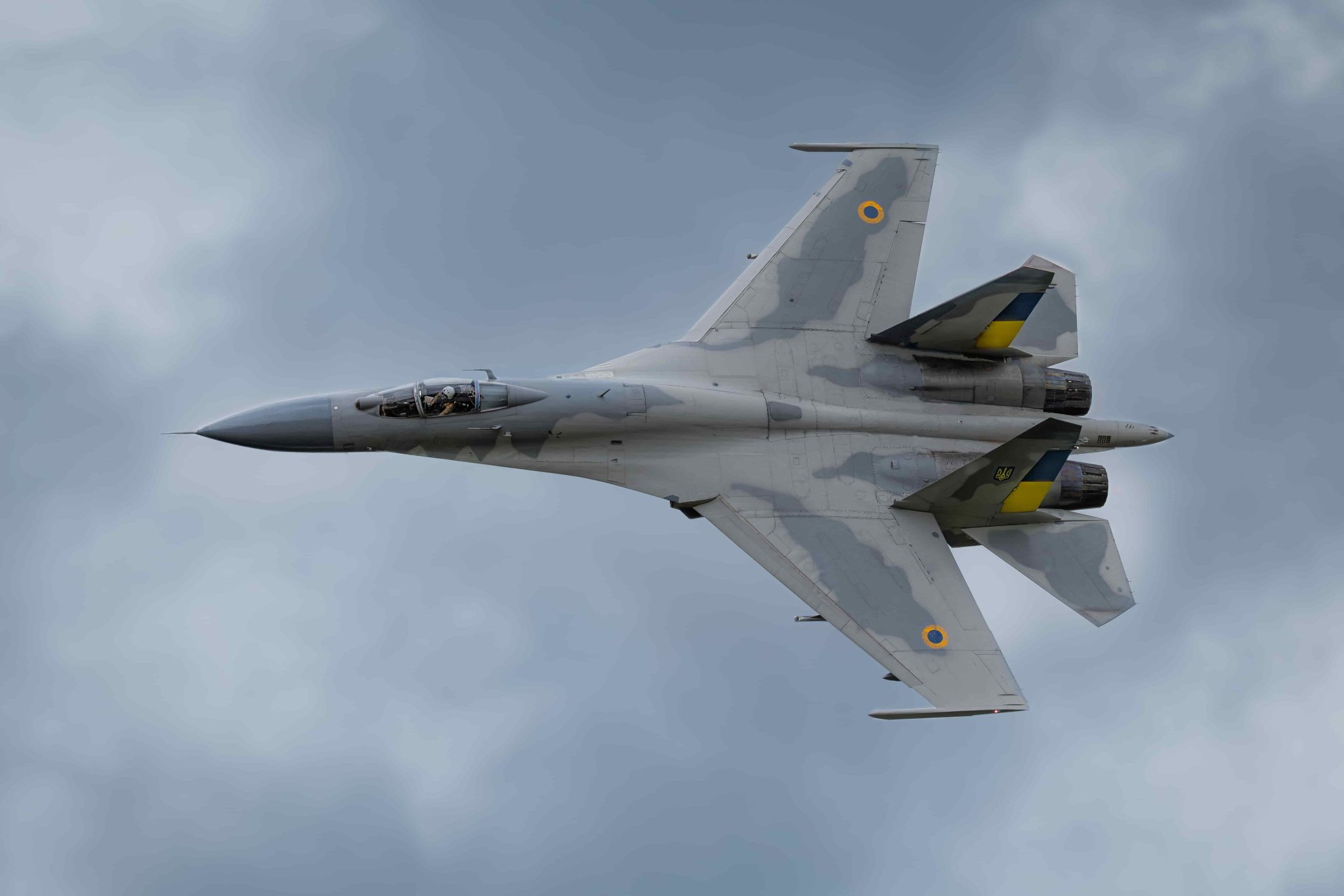 Su-27 fighter of ZSU heads to mission