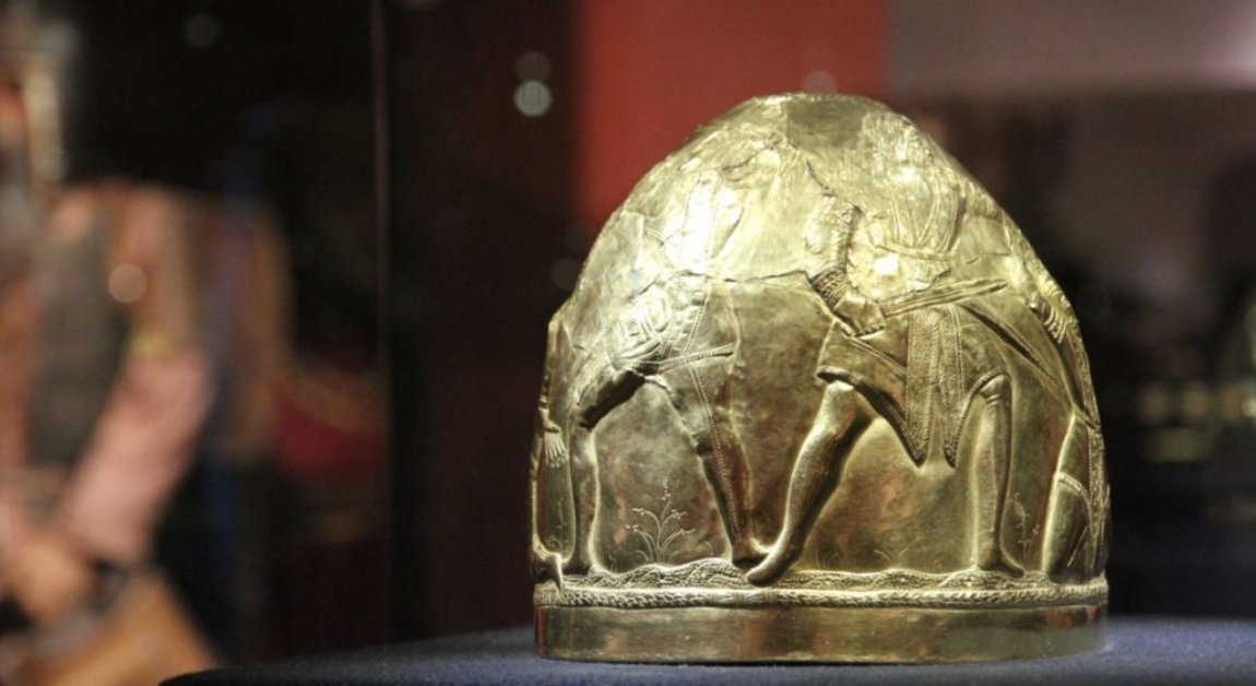Russia looted over a million artifacts from Crimea