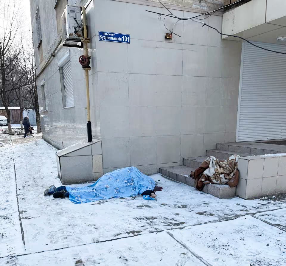 GeoConfirmed: Civilian casualty in Mariupol, Ukraine