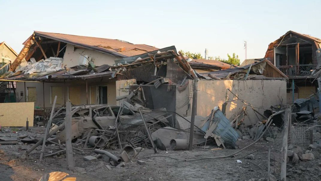Eight injured in Russian night attack on Zaporizhzhia