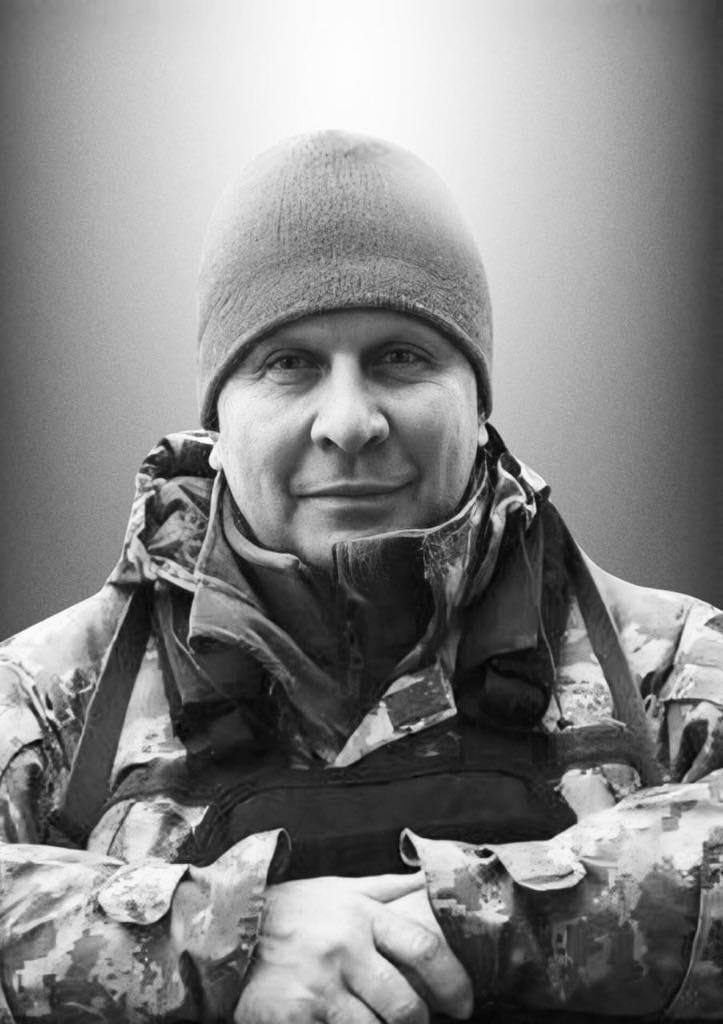 Honoring fallen Ukrainian and Swedish defenders