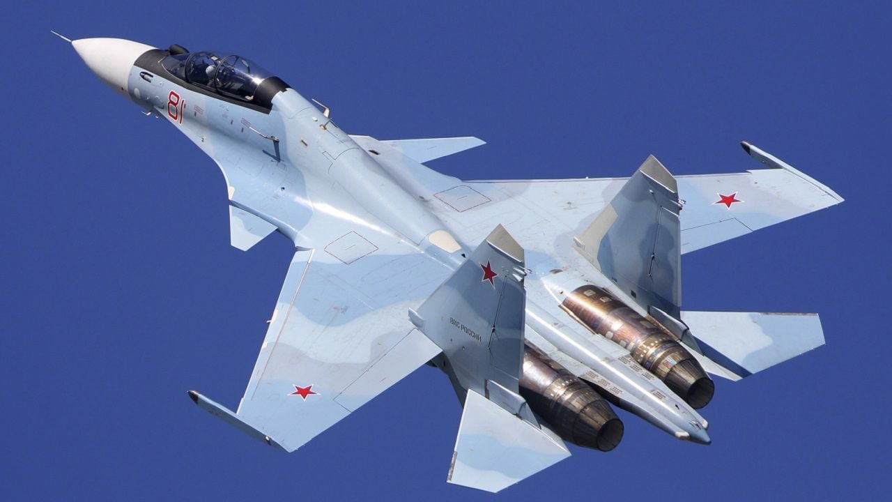 Russian Su-30SM fighter jet lost near Zmiinyi Island