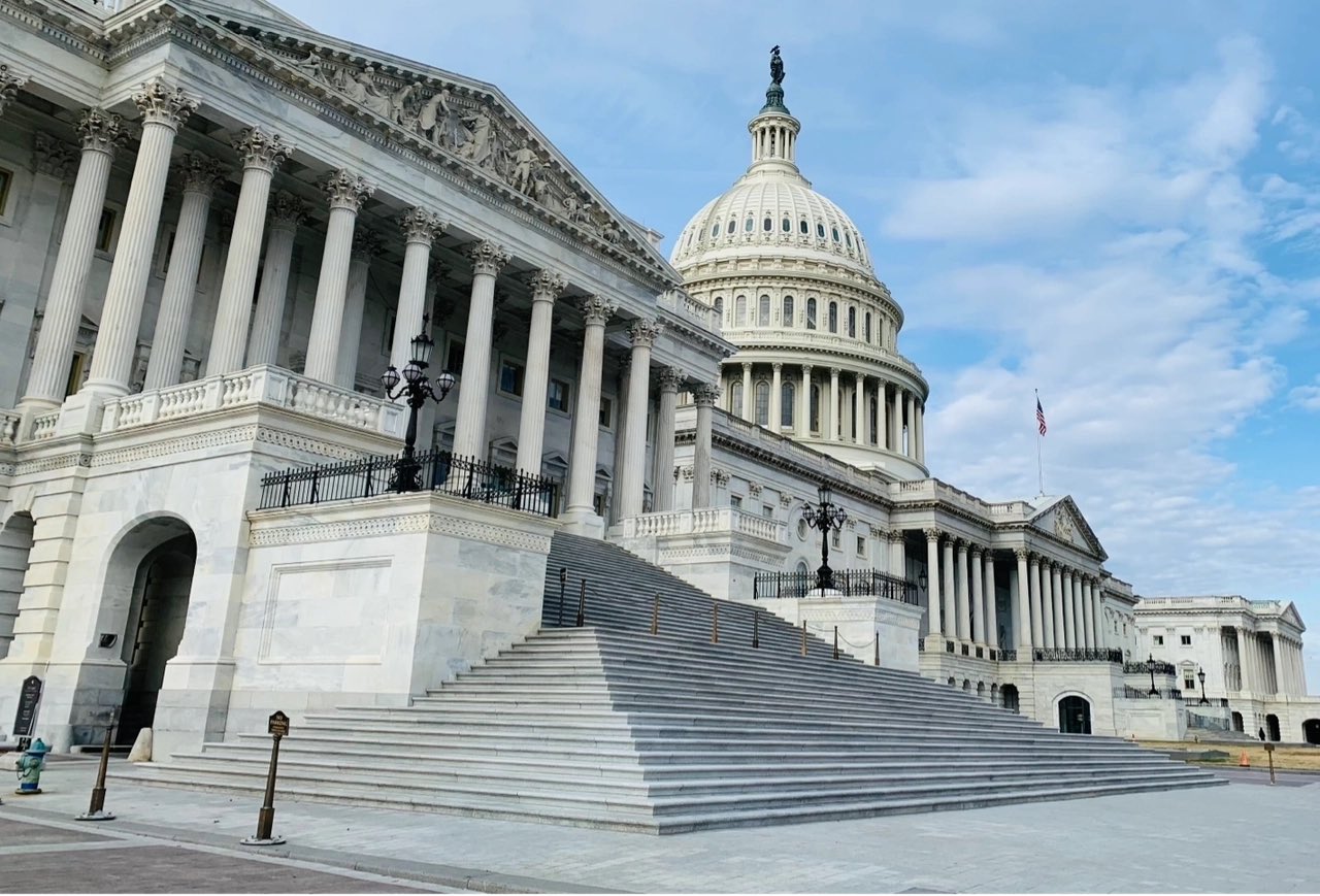 US senators condemn Russia attack on Kyiv, accuse Putin of rejecting peace