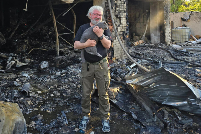 In Kharkiv, Russians struck a KABOM in a houseyard