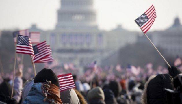 Poll: 56% of Americans Disapprove of Trump’s Ukraine War Approach