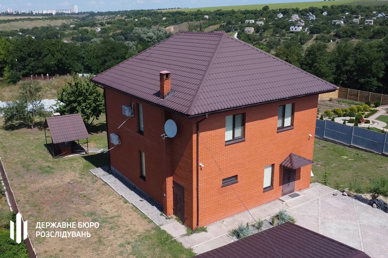 Zaporizhzhia Military Recruitment Chief Forced Soldiers to Build His House, – DBR