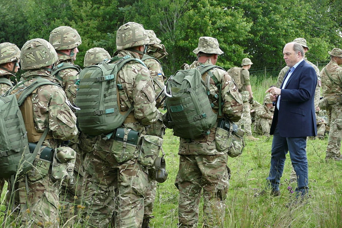 Велика Британія оголосила новий пакет військової допомоги Україні