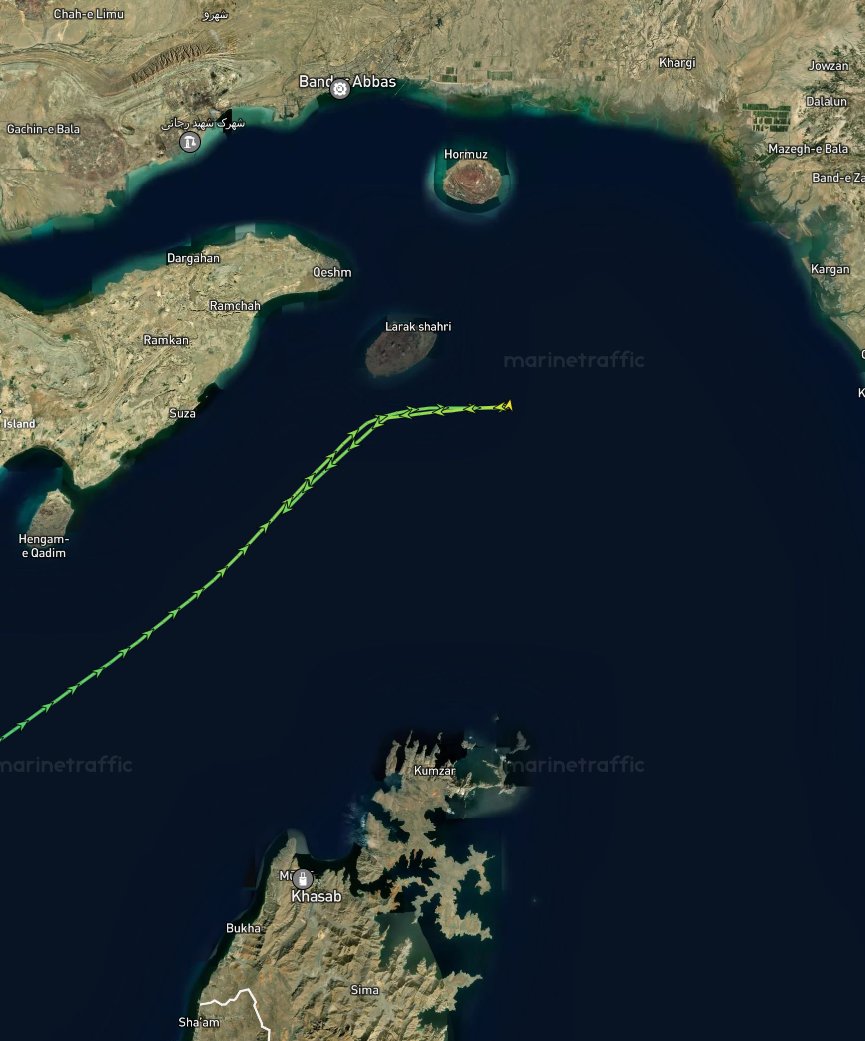 Iran Blocks Two Tankers From Crossing Strait of Hormuz
