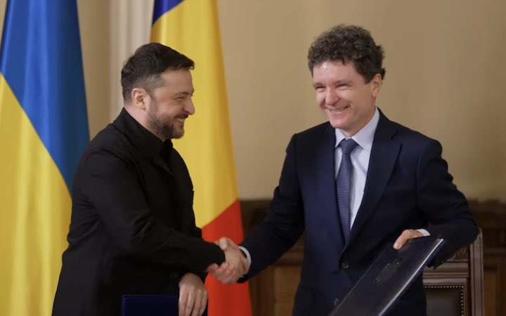 Kyiv and Bucharest to build new power lines for Ukraine