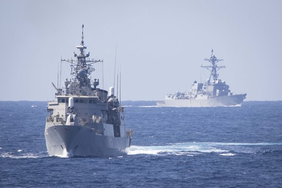 UK Intelligence: Russian Navy Limited Effectiveness Undermines Invasion Strategy