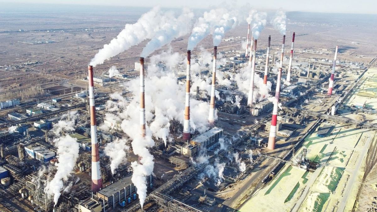 Astrakhan gas plant halts production after drone attack on Sept. 22
