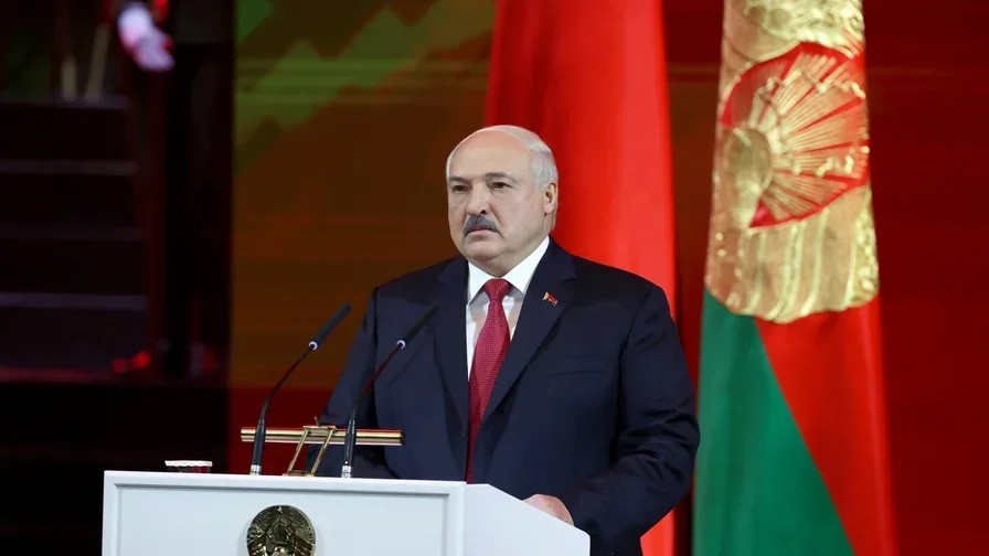 Lukashenka says Belarus may not survive if dragged into war