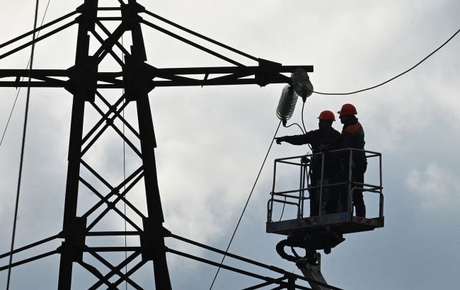 Ukrenergo Reports Partial Lifting of Power Restrictions in Three Regions