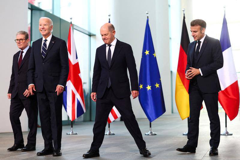 US ready to invite Ukraine to NATO