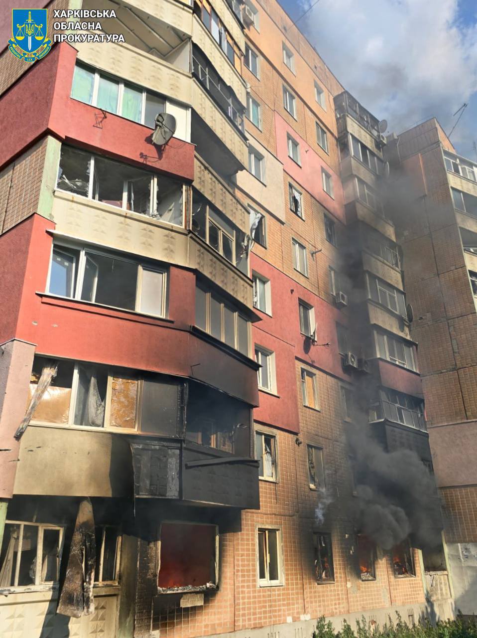 Russian army shells residential building in Kupyansk