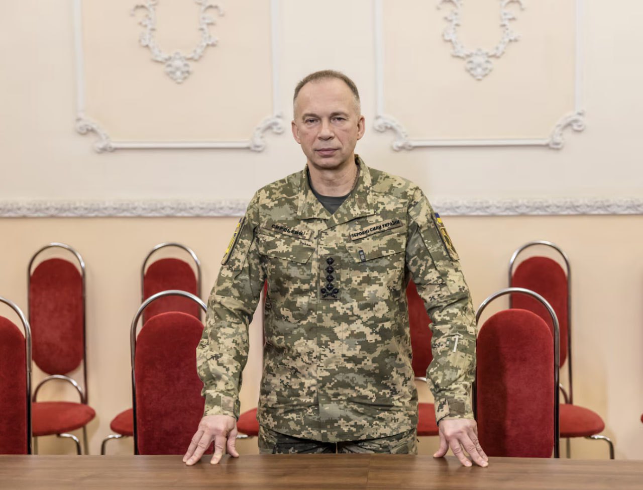 Syrsky does 100 push-ups without a break (WP)