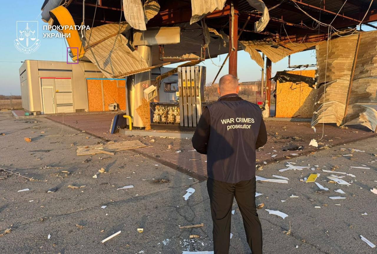 Russian attack damages gas station in Nikopol, Dnipropetrovsk Oblast.