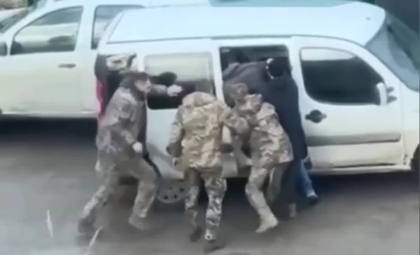 Львівський ТЦК: Громадянин вдарив, військком відповів силою