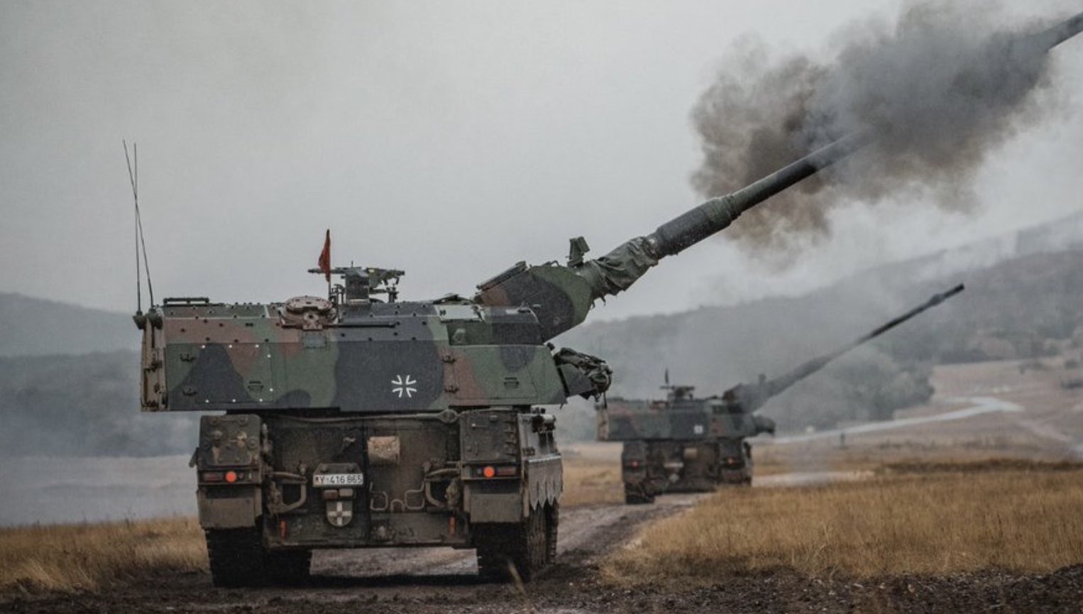 Ukrainian Armed Forces receive German Panzerhaubitze 2000 howitzers