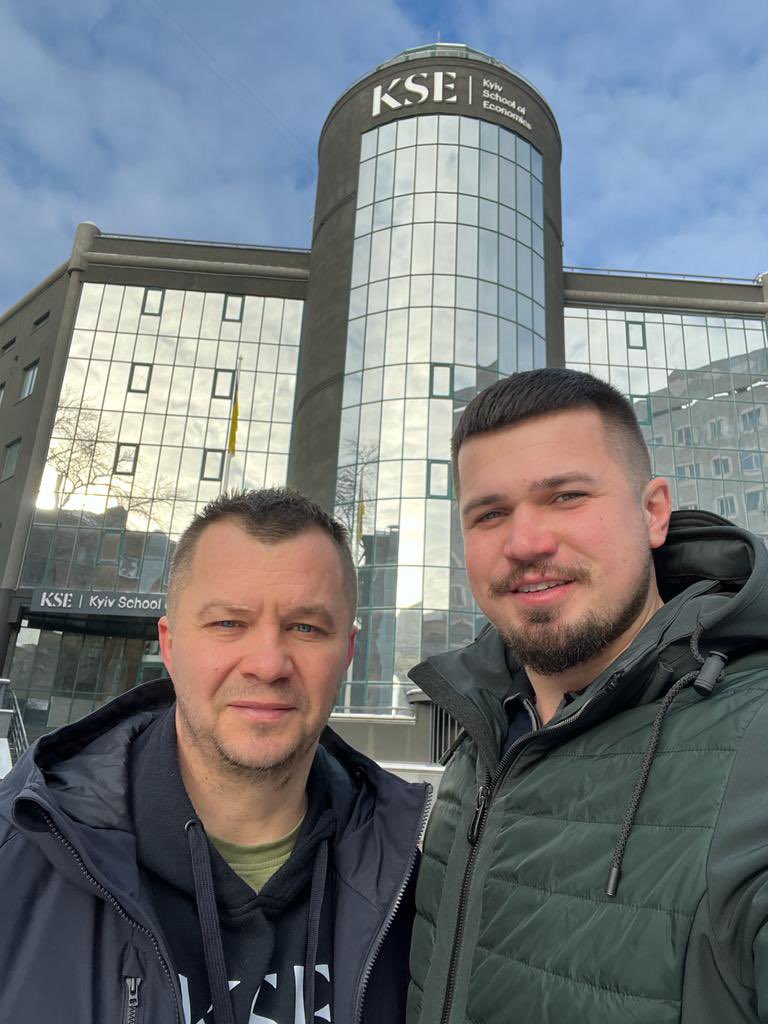 Ukrainian MP Rostyslav Tistyk visits KSE, discusses army fundraiser