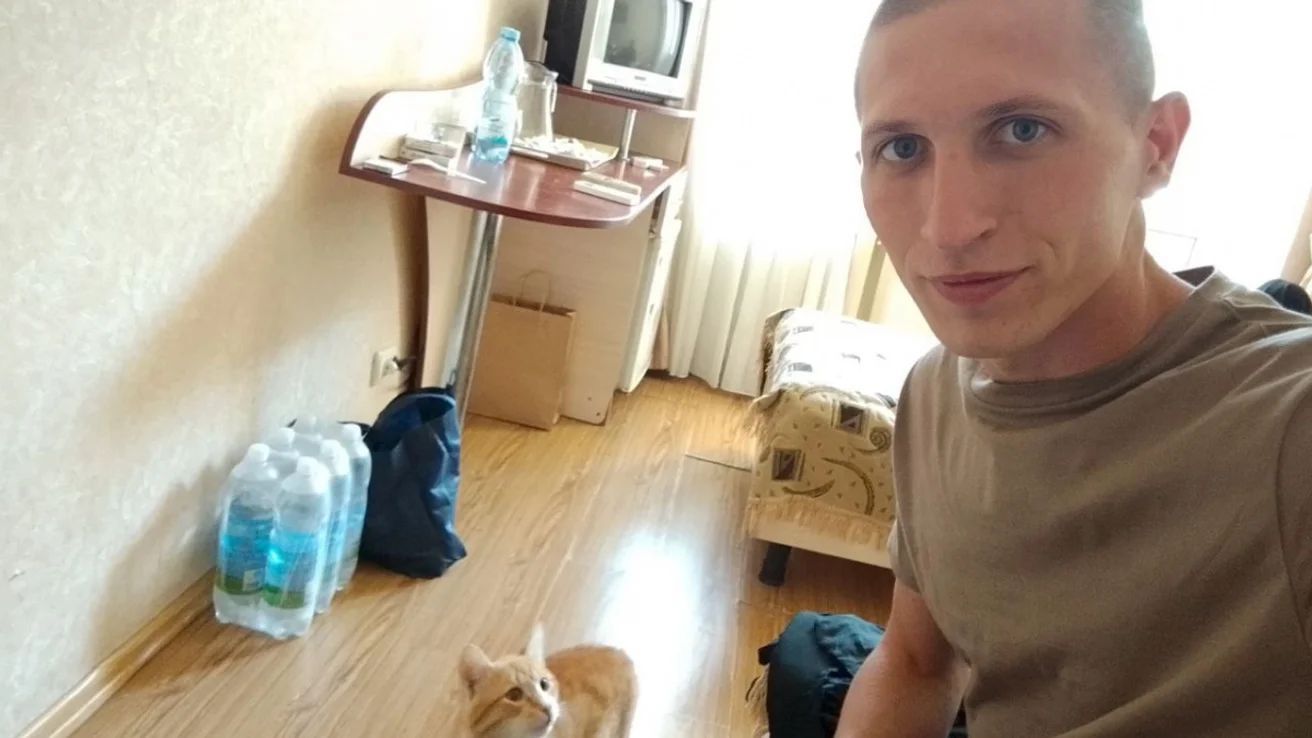Ukrainian POW returns from 7-year Russian captivity with his cat