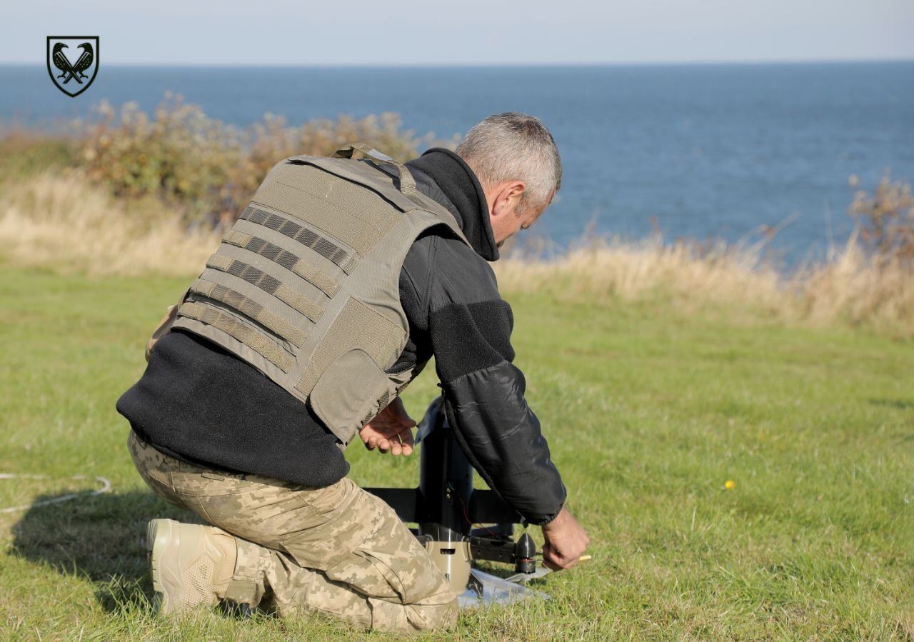 Ukrainiens abattent des drones danois lors d’une démo