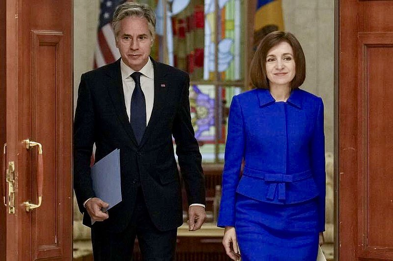 Blinken in Moldova signals US allows Ukraine strikes on Russia
