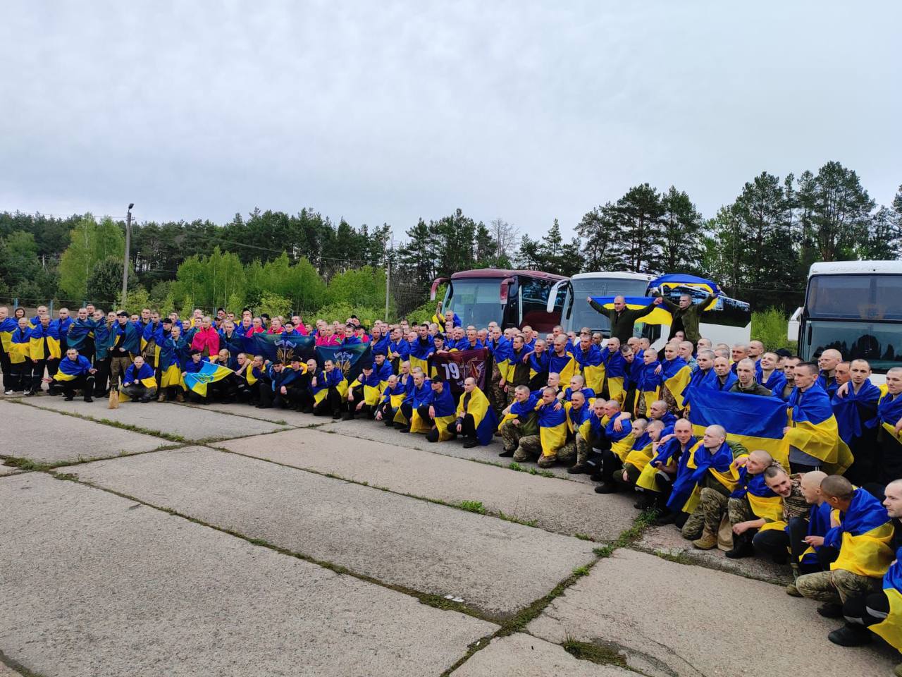 205 Ukrainian soldiers freed from Russian captivity