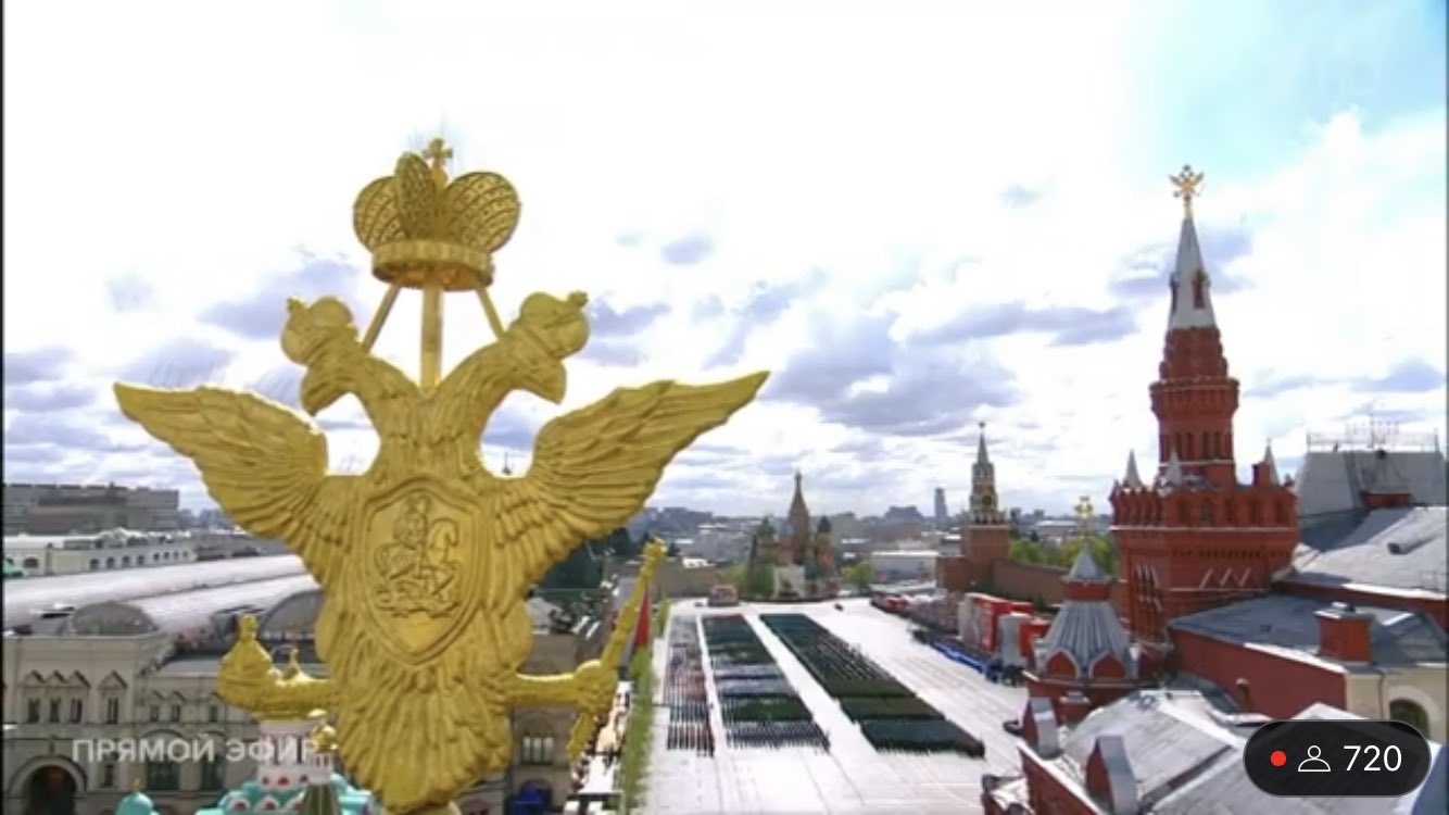 Putin’s Victory Day speech avoids mobilization; Ukraine analysts predict Russian defeat.