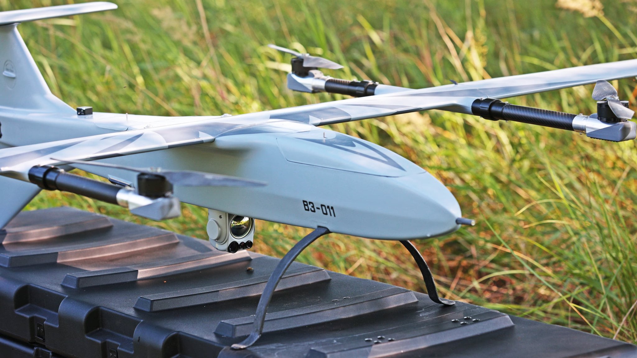 Ukraine penalizes drone test failures while US DARPA embraces them