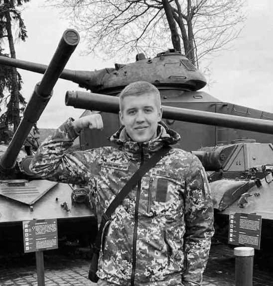 Moment of silence for Ukraine war victims