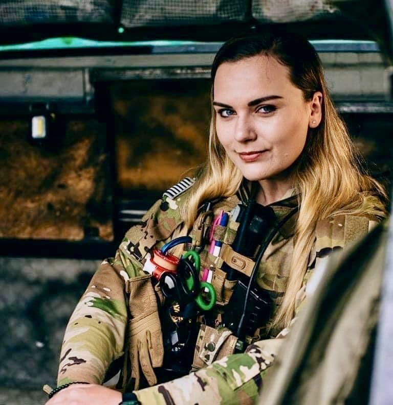 Former KSE student turned medic Irina Tsybukh killed in war