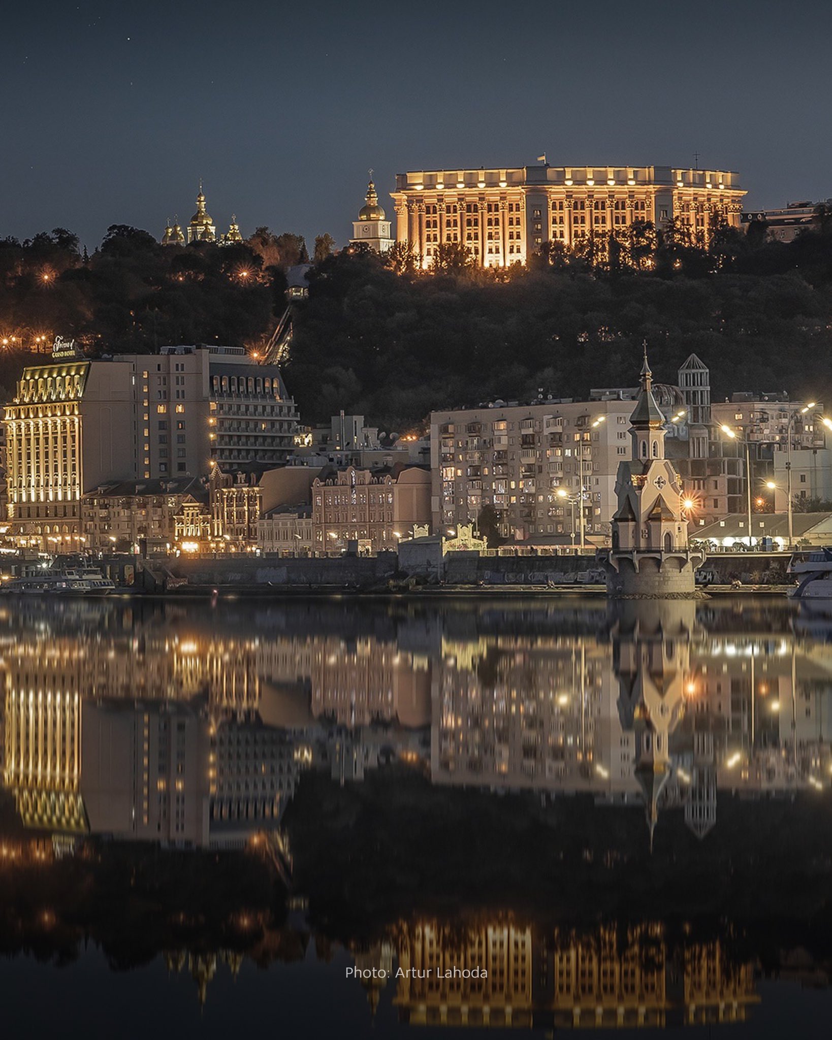 Evening Kyiv, Dnipro River, and the goal of Ukraine’s victory