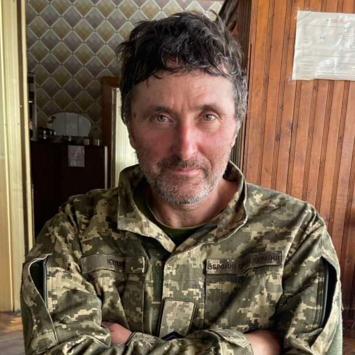 Honoring fallen heroes of Ukraine in the Russo-Ukrainian war.