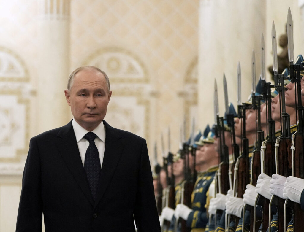 US intelligence says Putin shifts focus to lock gains, save economy