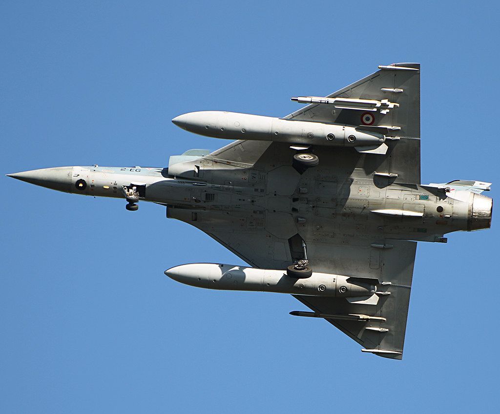 France trains pilots on Mirage for Ukraine