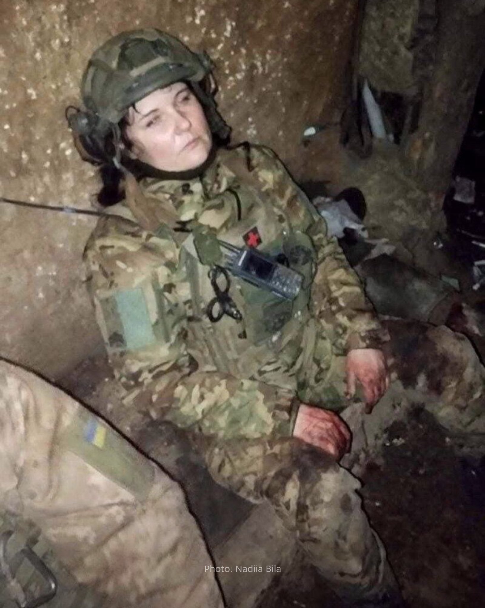 Wounded soldier rescued from battlefield under drone threat