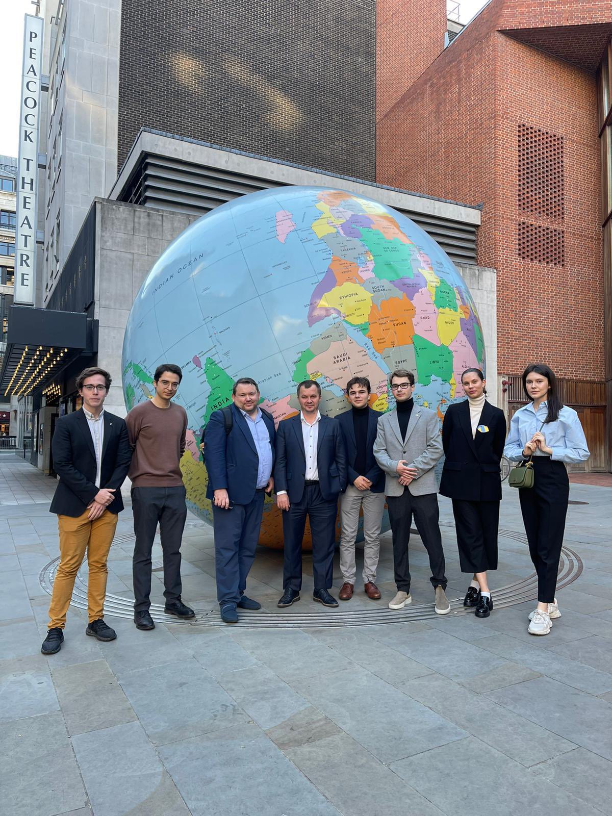 Meeting with Ukrainian students on post-war Europe projects