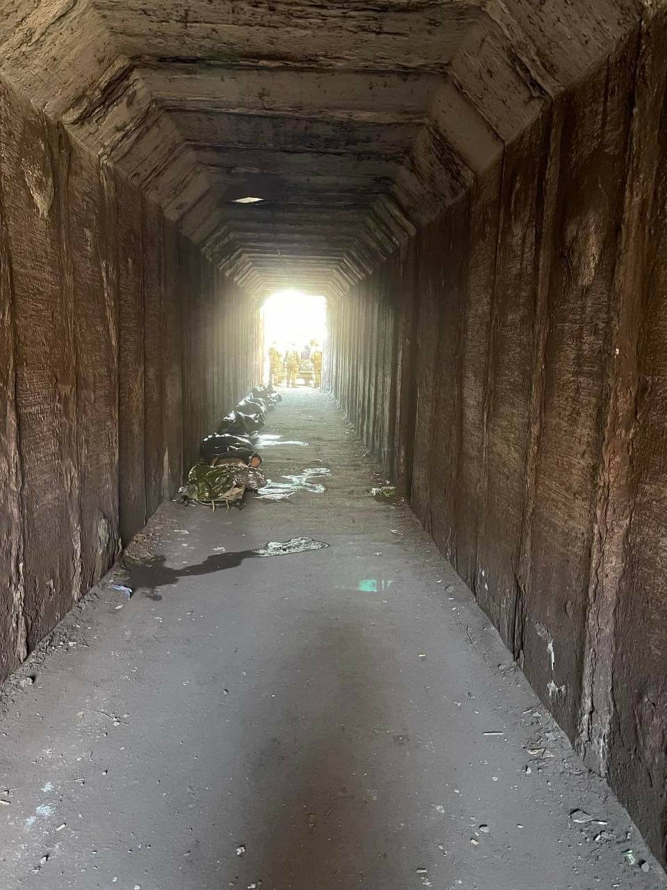 Underground crossing in Sadkiv district, Mariupol outskirts