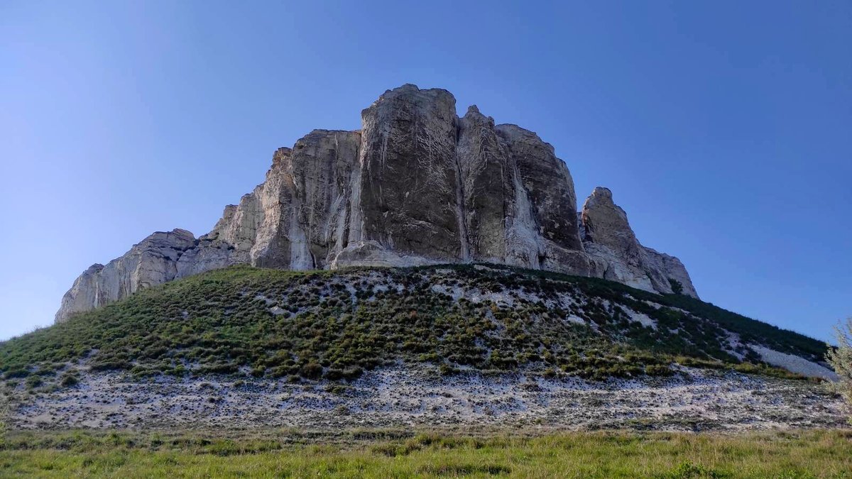 Bilokuzmynivka: 90-million-year-old Tethys chalk rock near Chasiv Yar