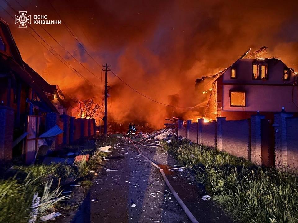 Sunday began with fire: shelling and deaths across Ukraine