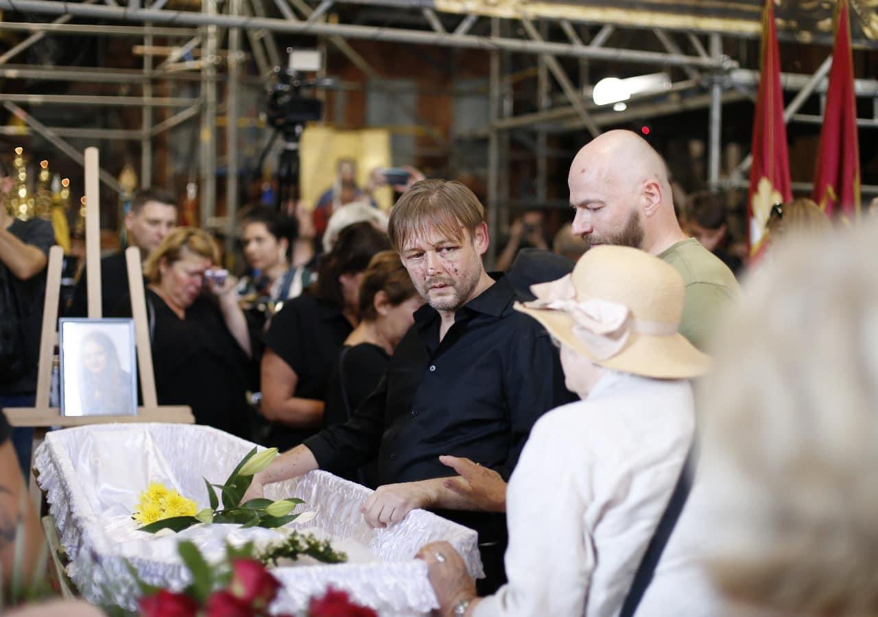 His Wife and Three Daughters Buried After Lviv Rocket Strike
