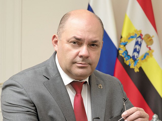 Kursk Governor Urges Calm Amidst 8,000 Evacuations Due to Enemy Attacks