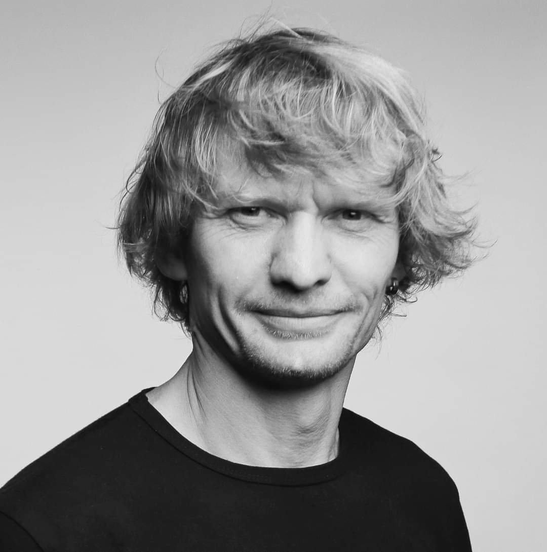 Missing Ukrainian photographer Maks Levin