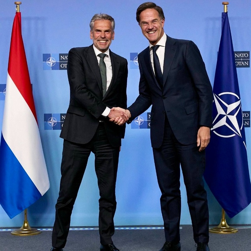 NATO chief welcomes Dutch PM, discusses defense and Ukraine summit