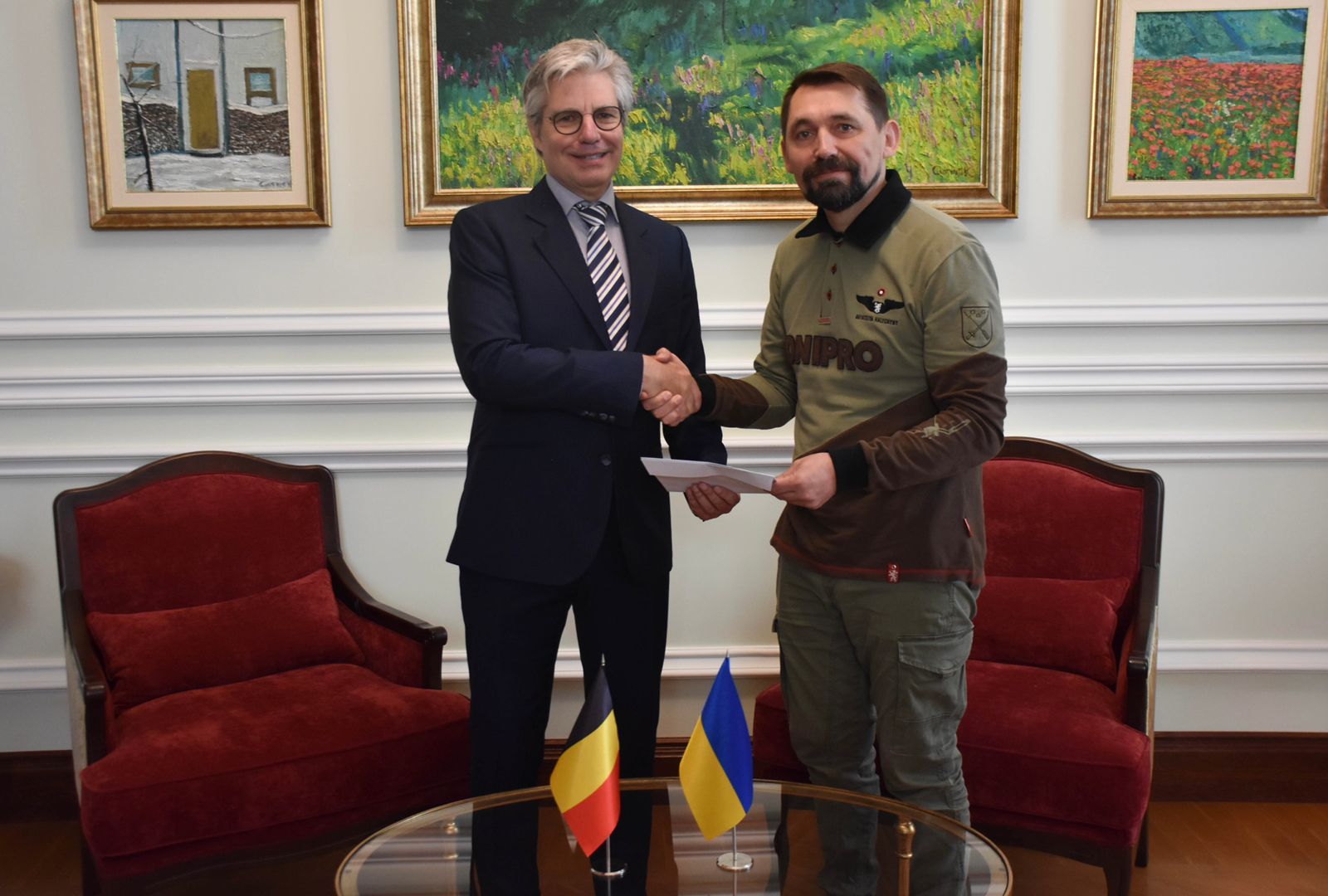 Ukraine receives Belgian ambassador credentials, expects EU integration and Russia pressure