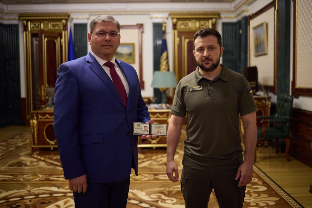 Zelensky appoints Ruslan Zaparaniuk as governor of Chernivtsi Oblast