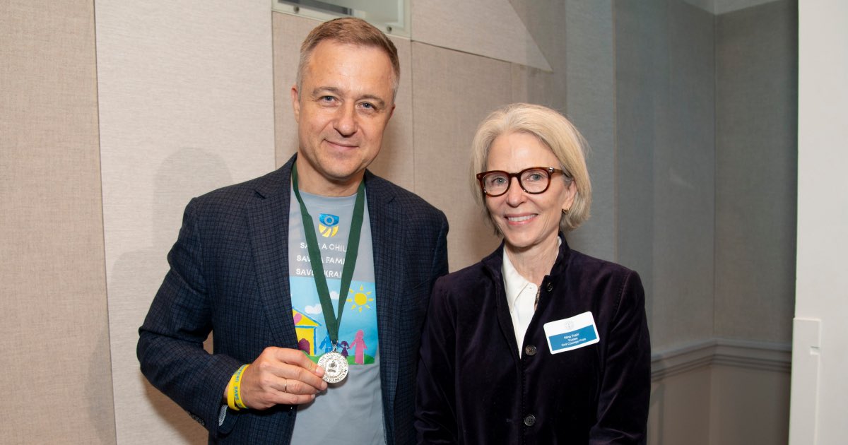 Praise for SaveukraineUs’s heroic work reuniting Ukrainian families